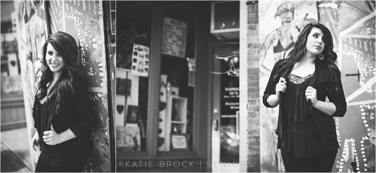 B&W downtown senior pictures